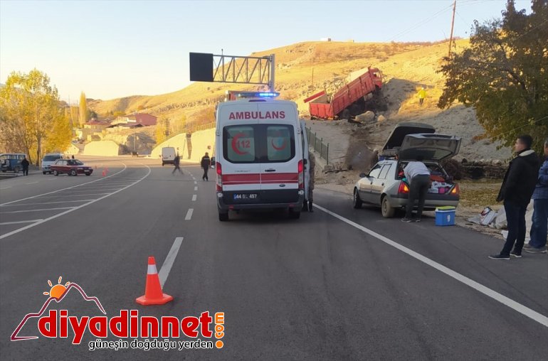 Malatya'da kamyon yoldan çıktı 2 kişi yaralandı