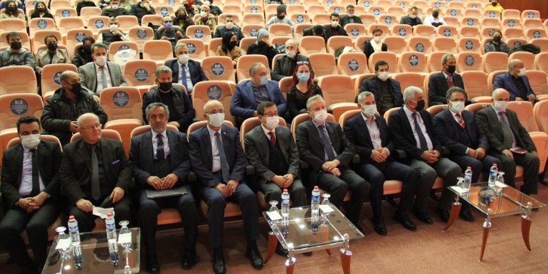 TDK Başkanı Prof. Dr. Gülsevin, Malatya'da 'Yunus Emre Konferansı'nda konuştu: