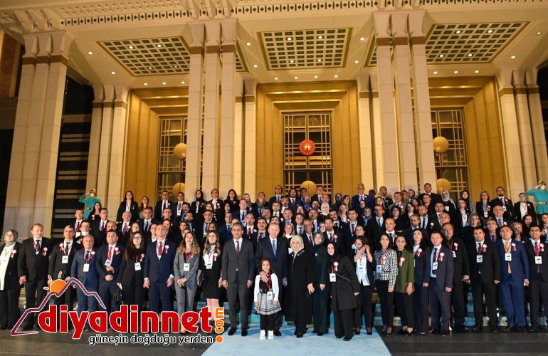 Yılın Öğretmeni seçilen Taştan, Cumhurbaşkanı ile bir araya geldi2