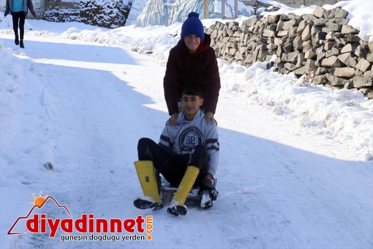 tatilini kayarak AĞRI eğlendi - bilen kızaklarla çocuklar Okul fırsat 8