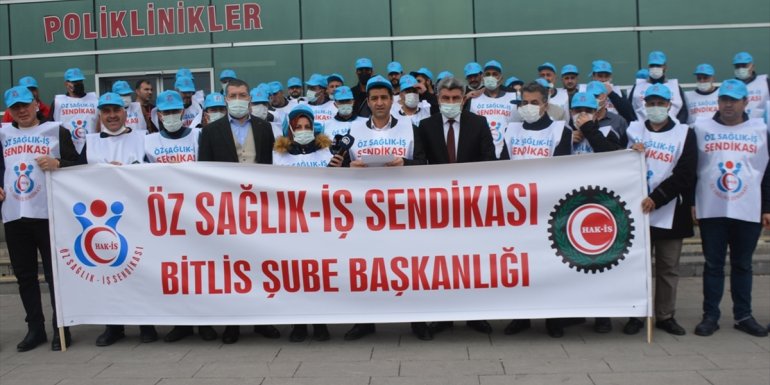 Bitlis Öz Sağlık-İş Sendikasında sağlık çalışanlarına "eşit zam" talebi