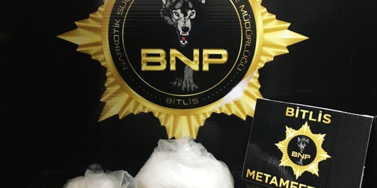 Bitlis'te durdurulan araçta sentetik uyuşturucu bulundu