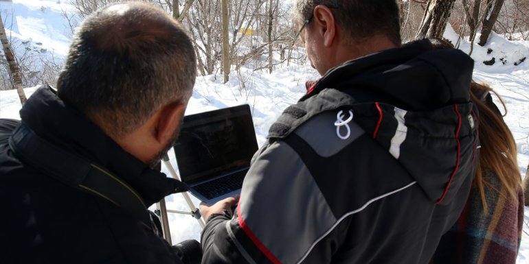 Bitlis'teki basın mensupları, AA'nın "Yılın Fotoğrafları" oylamasına katıldı