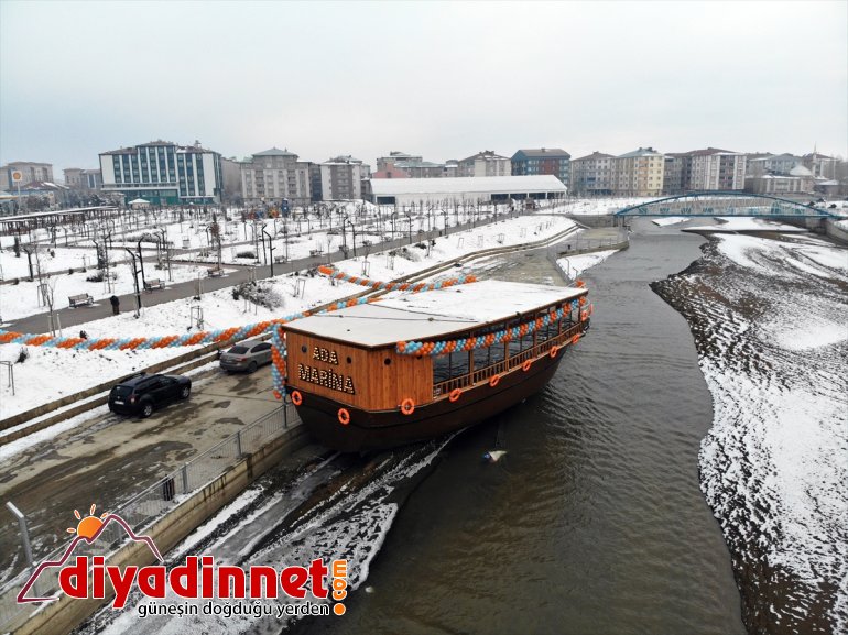 Marina kentin dönüştürülen sakinleri kavuştu tekneden Ada Denizsiz isimli restorana 6