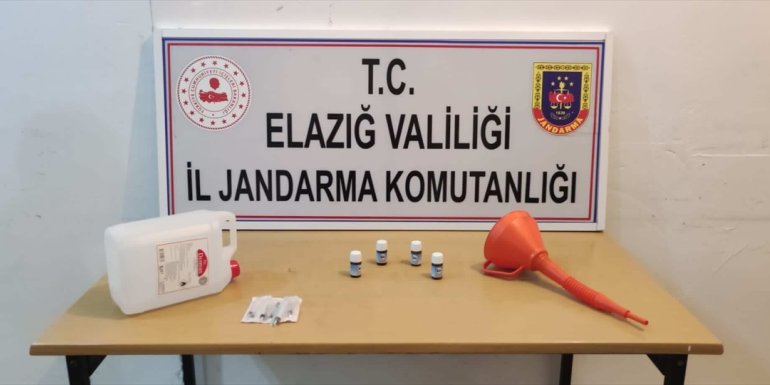 Elazığ'da kaçak içki operasyonu