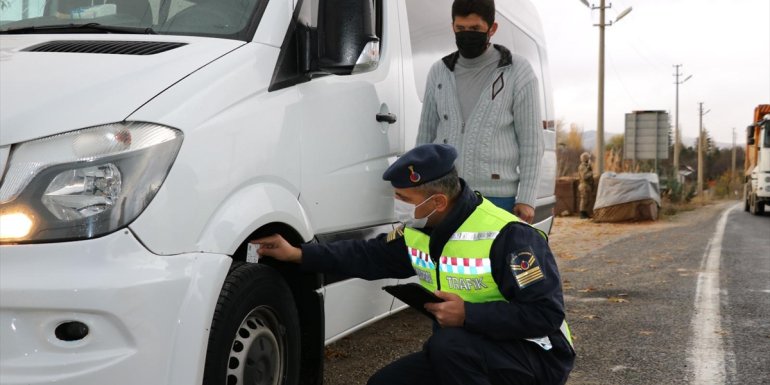 Elazığ'da zorunlu kış lastiği uygulaması