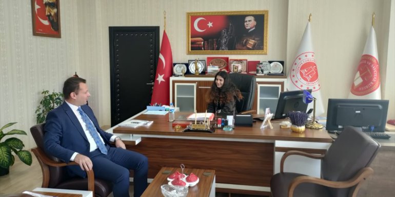 Erciş Cumhuriyet Başsavcısı Arslan savcı olmak isten öğrenciyi kabul etti