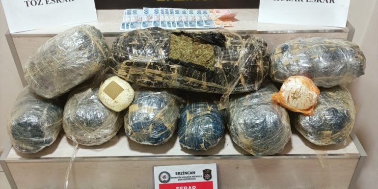 Erzincan'da 56 kilogram esrar ele geçirildi