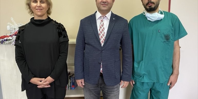 Türk doktorların uyguladığı 'kronik meme iltihabı tedavisi' tıp dünyasına örnek oldu