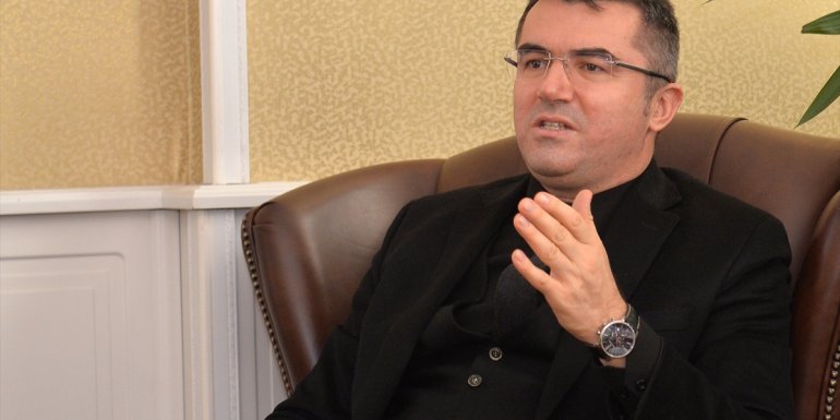 Erzurum Valisi Okay Memiş'ten "aşı olun" çağrısı