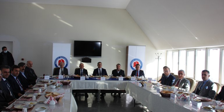 Hakkari Üniversitesi Danışma Kurulu Toplantısı düzenlendi1
