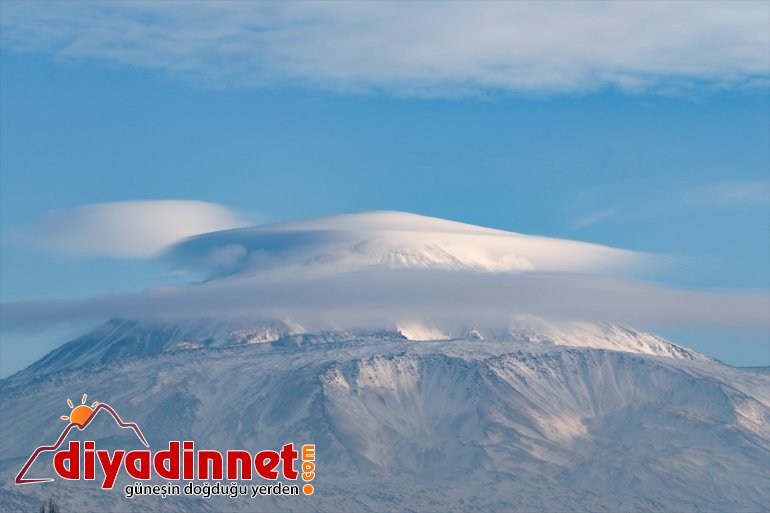zirvesi taktı - Dağı Ağrı Türkiye