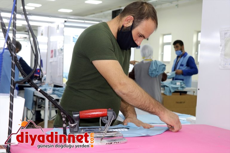 Ağrı'da göçe "dur" diyen Tekstilkent'in ürünleri dünyanın dört bir yanına ihraç ediliyor