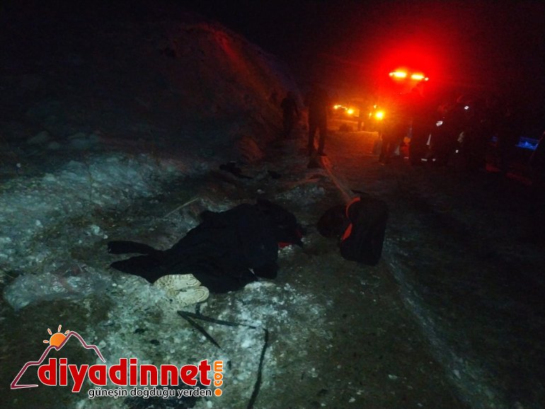 Kars-Erzurum yolunda kara devrildi yolcu otobüsü 5