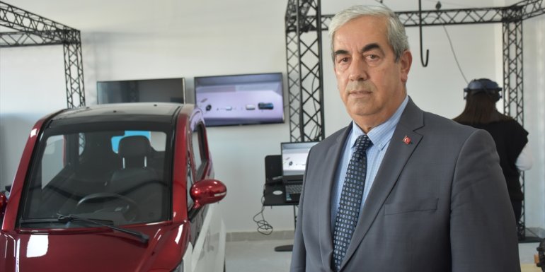 Elektrikli araçların bakım ve onarımını simülasyonla öğreniyorlar