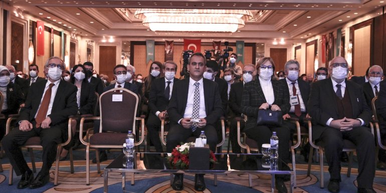 Milli Eğitim Bakanı Özer 20. Milli Eğitim Şurası Divan Toplantısında konuştu: