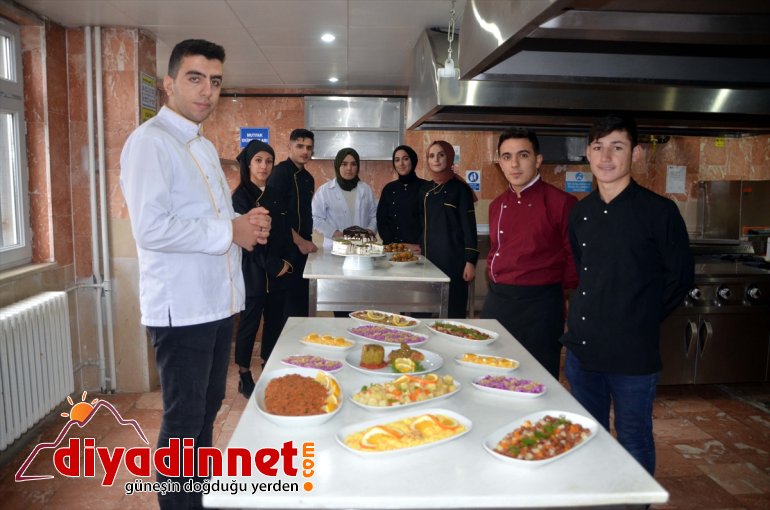 MUŞ otelinde sağlıyor - Uygulama katkı turizme yetiştirilen öğrenciler, 10