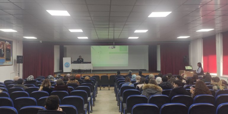 Özalp'ta "Narko Rehber" programı düzenlendi