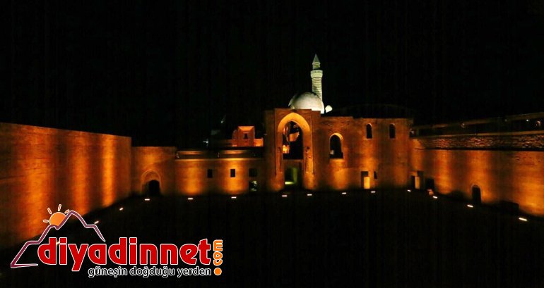 Tarihi İshakpaşa Sarayı, aydınlatma sistemleriyle donatıldı4