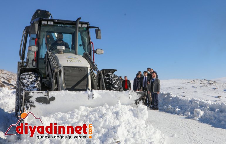 Vali Varol, karla mücadele çalışmalarını yerinde inceledi2