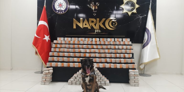 Van'da 104 kilo 250 gram eroin ele geçirildi