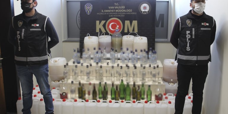 Van'da 254 litre sahte alkol ele geçirildi