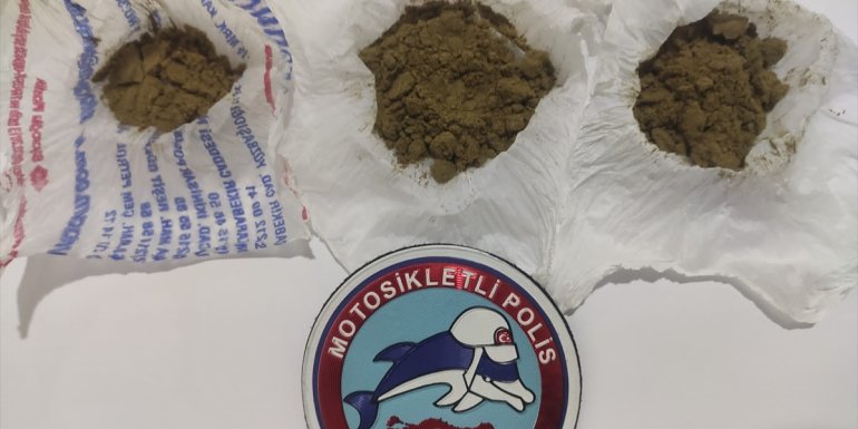 Van'da çeşitli suçlardan aranan 28 kişi tutuklandı