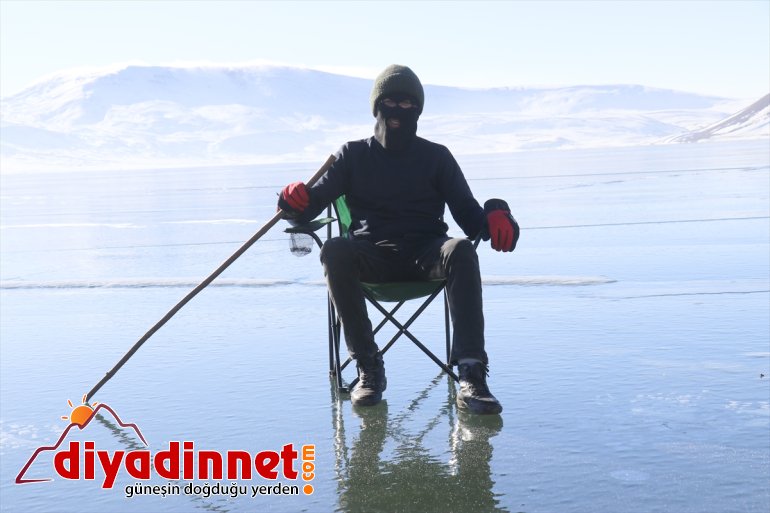 AĞRI saklı Doğu Gölü - Balık dondu Anadolu