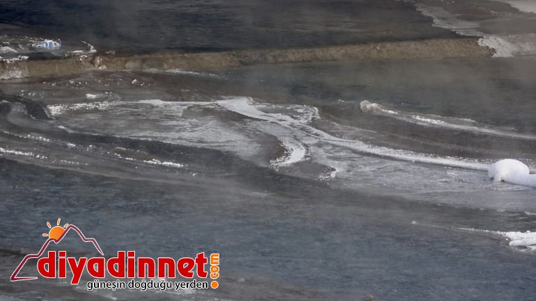 Ağrı eksi 20 derece ile dondu1