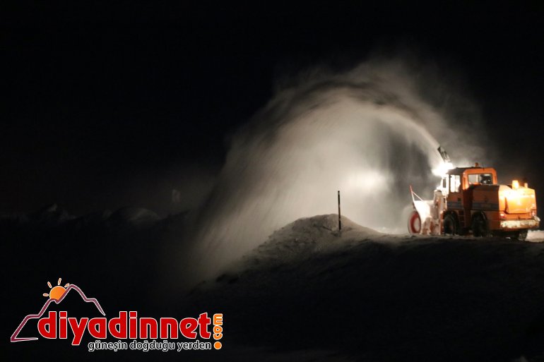 ulaşıma - çalışmalar yolda nedeniyle sürüyor Kar kapanan AĞRI 3