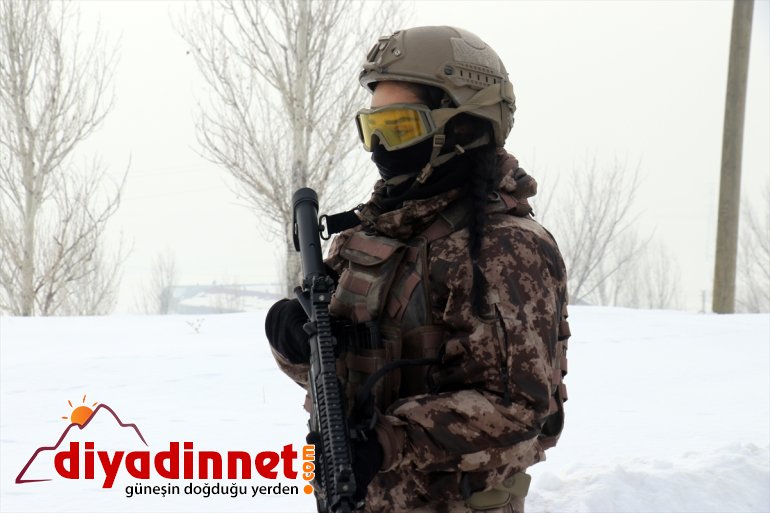 kar hazır mücadelenin soğukta Terörle AĞRI kahramanları göreve ve da dondurucu - 11