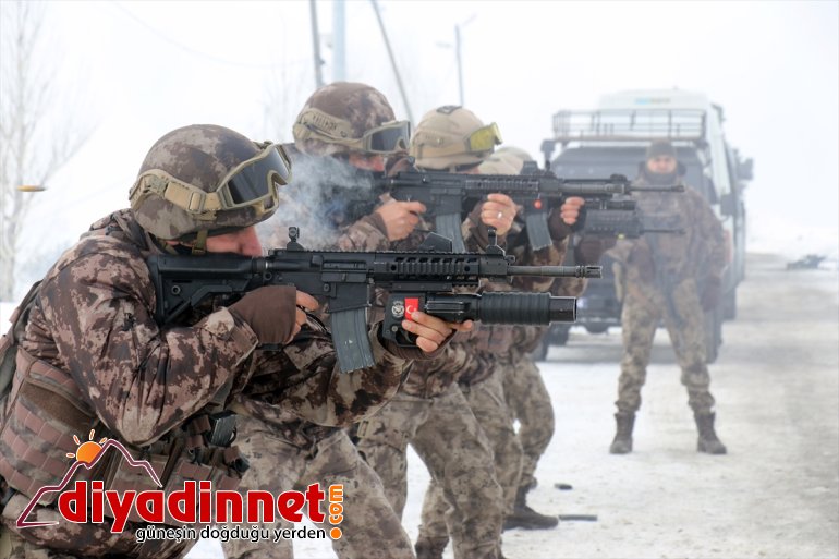 dondurucu Terörle hazır kahramanları - soğukta da kar ve mücadelenin göreve AĞRI 19