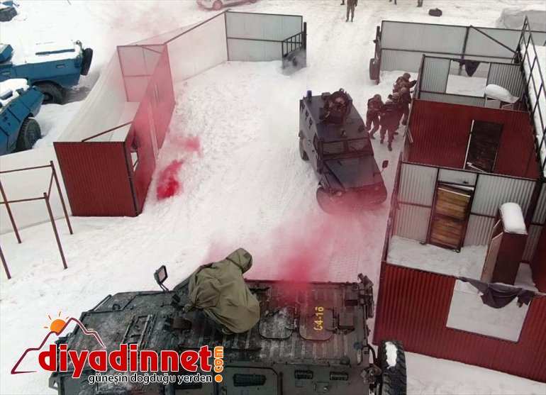 dondurucu kahramanları ve kar - mücadelenin AĞRI hazır da Terörle soğukta göreve 24