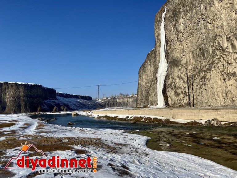 Beyaza bürünen Murat Kanyonu, manzarasıyla görenleri mest ediyor8