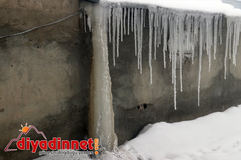 Doğu Anadolu'da gece en düşük sıcaklık sıfırın altında 23 dereceyle Ağrı'da ölçüldü