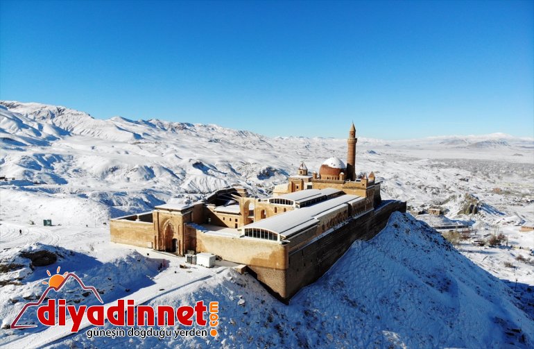 yeniden büründü Sarayı beyaza Paşa İshak Doğubayazıt