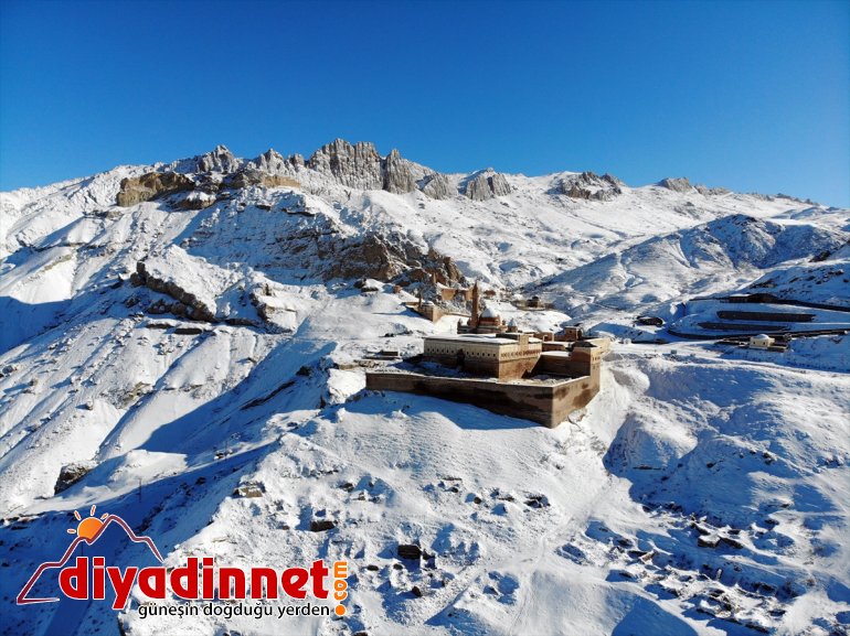 yeniden Paşa büründü Doğubayazıt