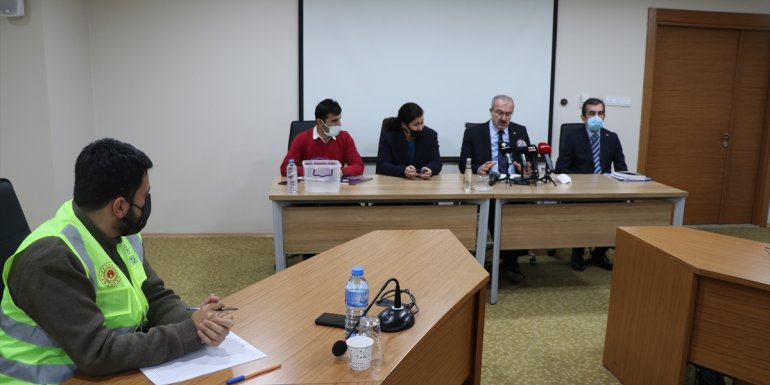 Elazığ'da 493 deprem konutu için kura çekildi