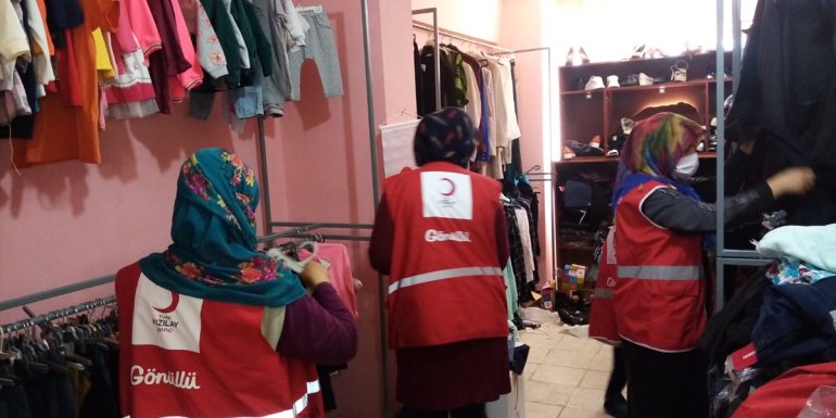 Türk Kızılay'ı Keban'da geçen yıl 2 bin kişiye yardım yaptı