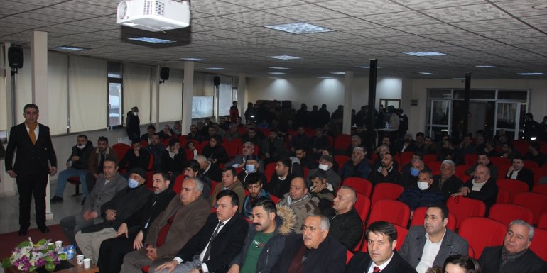 Hakkari Esnaf ve Sanatkarlar Odası Başkanı İsmail Akboğa güven tazeledi