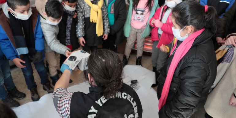 Hakkari polisi ilkokul öğrencilerini misafir etti