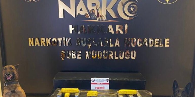 Hakkari'de şanzımanda 7 kilo 300 gram eroin yakalandı