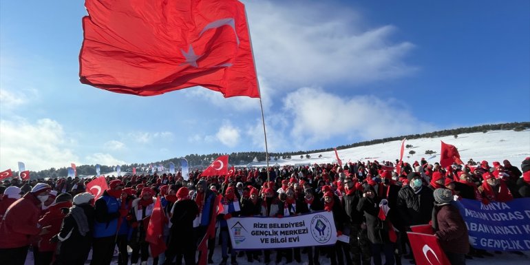 KARS - Türkiye Şühedanın İzinde yürümek için Sarıkamış