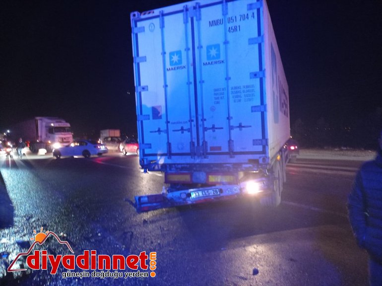 otomobil 1 öldü kişi çarpıştı, ile Malatya