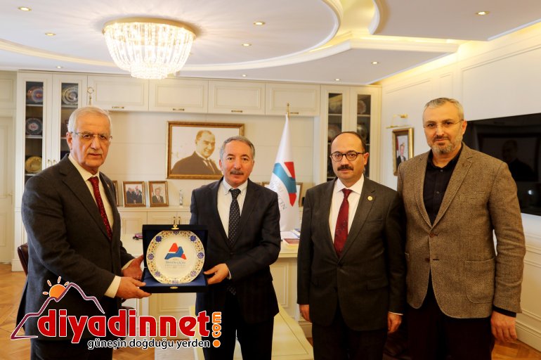 Rektör Çakmak, mevkidaşlarını ağırladı2