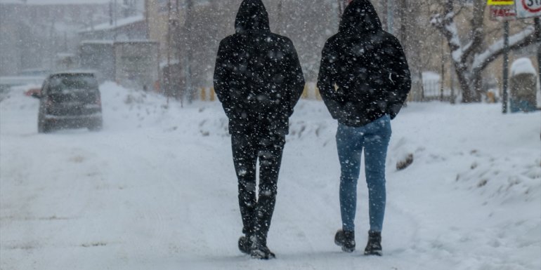 VAN - Barınma sorunu yaşayanlara otel konforunda ücretsiz hizmet1