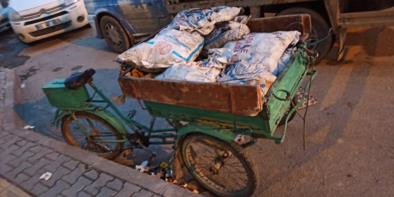 Van'da kömür çaldıkları öne sürülen 8 zanlı yakalandı