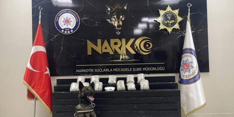 Van'daki uyuşturucu operasyonunda 24 şüpheli yakalandı