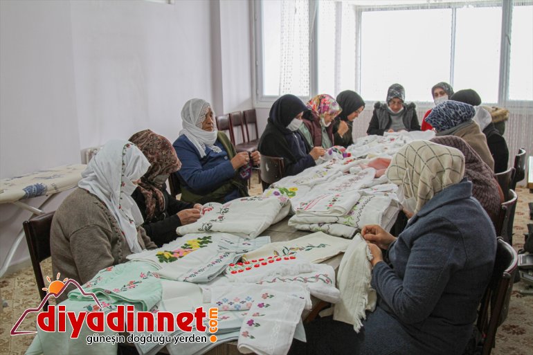 yüz tutan unutulmaya VAN yeniden kanaviçeyi - canlandırıyor Kadınlar 2