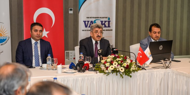 Van Valisi Mehmet Emin Bilmez